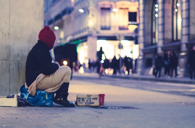 From Homeless to Harvard: The True Story of a Girl Who Refused to Give U