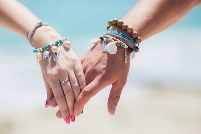 He Loved Me When I Was Invisible: A Love Story That Changed Everything”